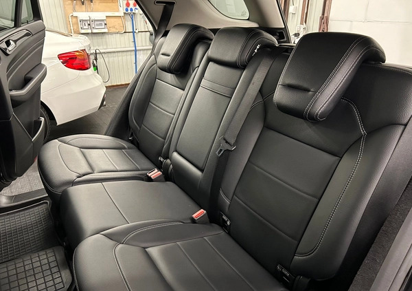 Mercedes-Benz ML cena 74900 przebieg: 167200, rok produkcji 2012 z Ostrowiec Świętokrzyski małe 379